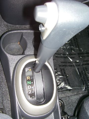 Scion xB 2006 photo 7