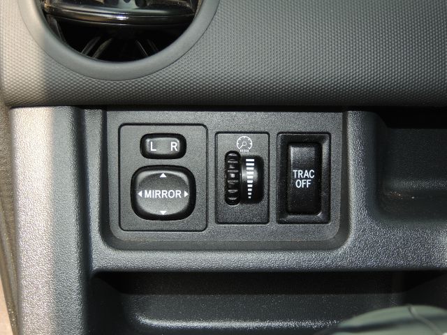 Scion xB 2006 photo 20