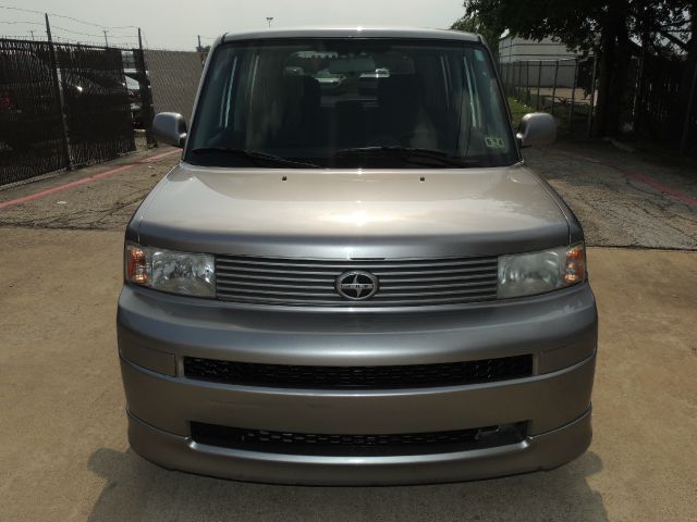 Scion xB 2006 photo 25