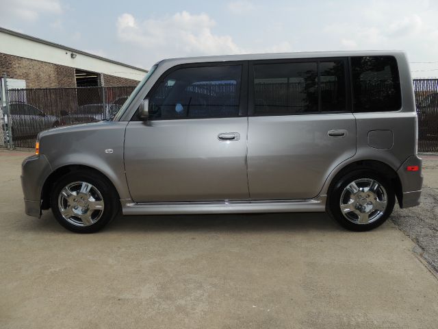 Scion xB 2006 photo 30