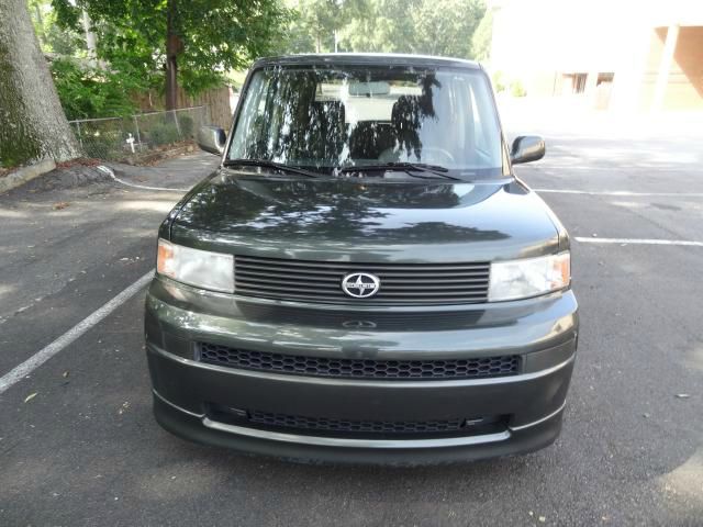 Scion xB 2006 photo 3