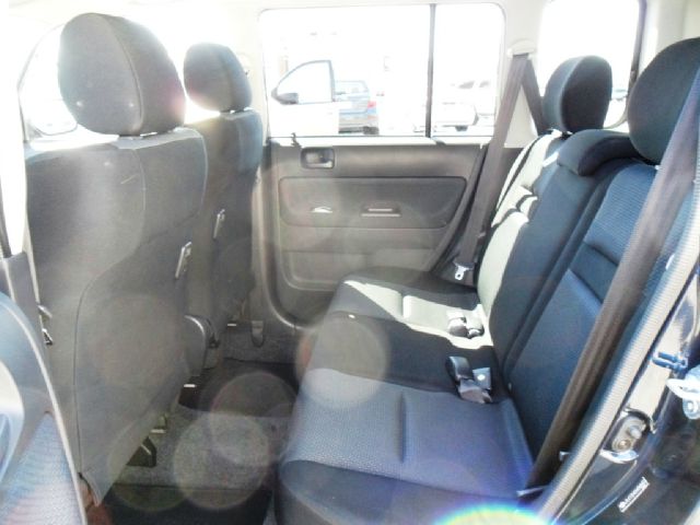 Scion xB 2006 photo 3