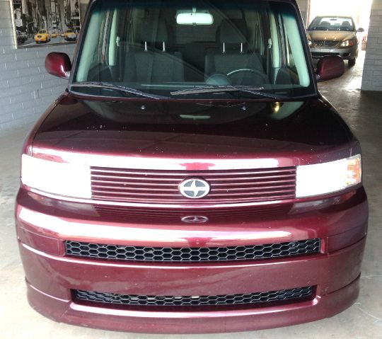 Scion xB 2006 photo 3