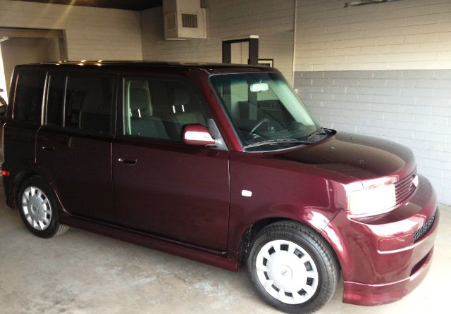 Scion xB 2006 photo 4