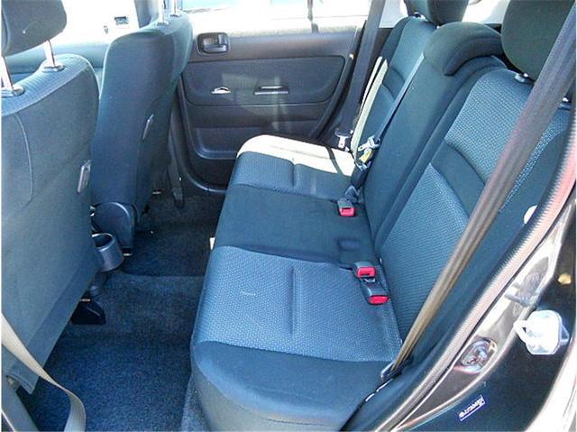 Scion xB 2006 photo 2