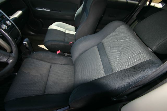 Scion xB 2006 photo 2