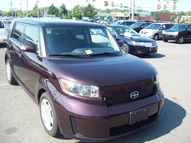 Scion xB 2008 photo 3