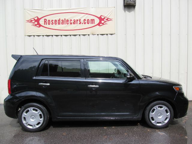 Scion xB 2008 photo 2