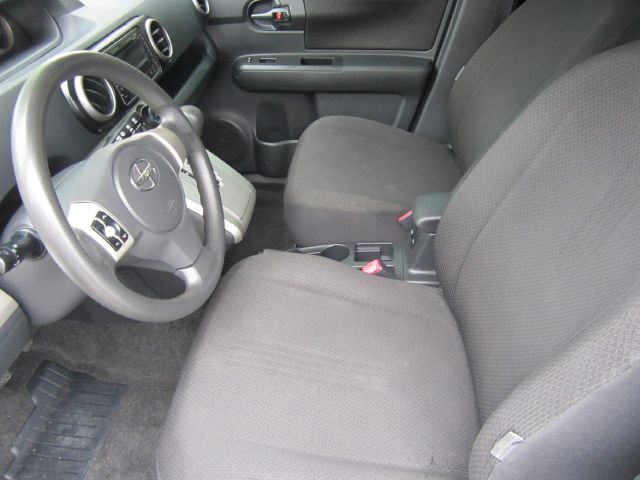 Scion xB 2008 photo 12