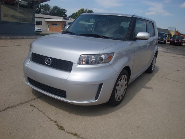 Scion xB 2008 photo 3