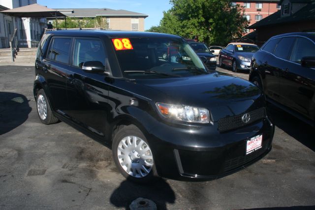 Scion xB 2008 photo 1