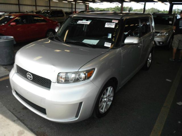 Scion xB 2008 photo 4