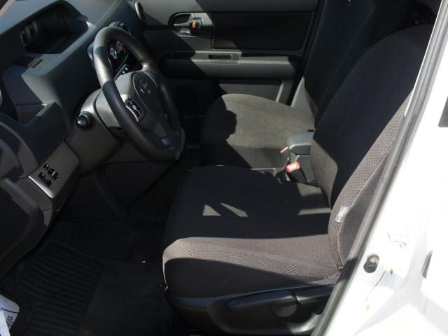 Scion xB 2008 photo 1