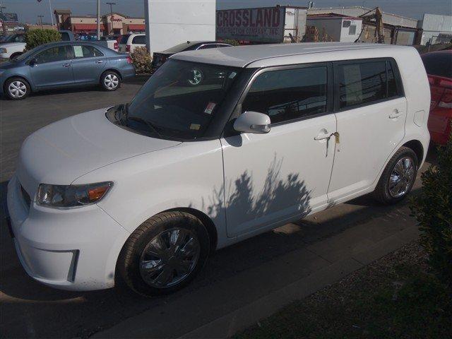 Scion xB 2008 photo 1