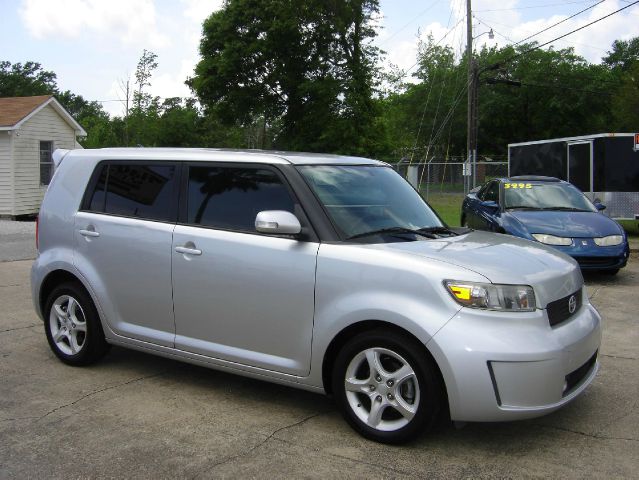 Scion xB 2008 photo 4