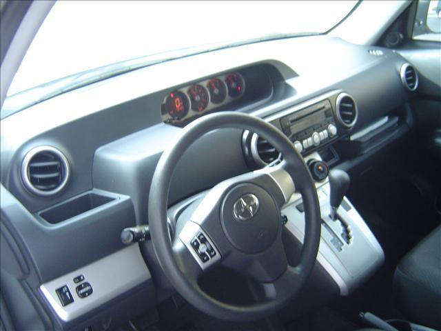 Scion xB 2008 photo 5