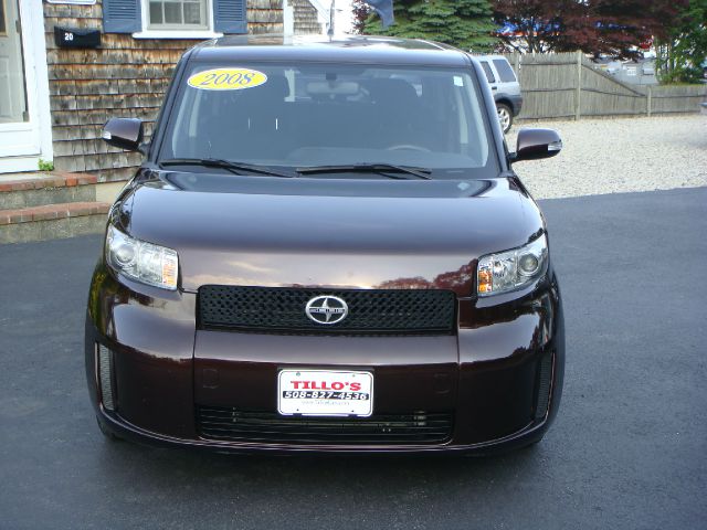 Scion xB 2008 photo 3