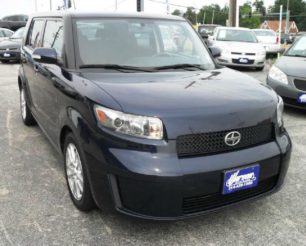 Scion xB 2008 photo 4