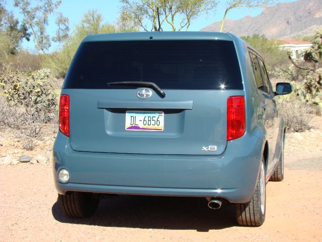 Scion xB 2008 photo 4