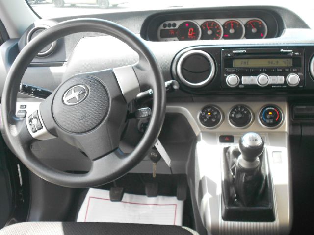 Scion xB 2008 photo 5