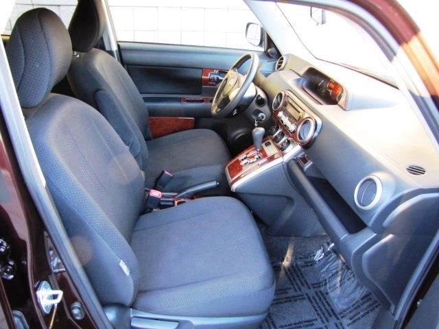 Scion xB 2008 photo 1