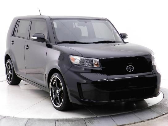 Scion xB 2008 photo 3