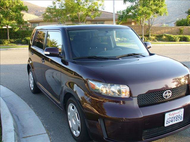 Scion xB 2009 photo 3