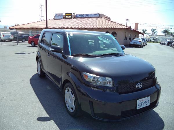 Scion xB 2009 photo 11