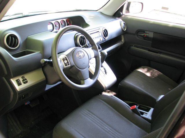 Scion xB 2009 photo 12