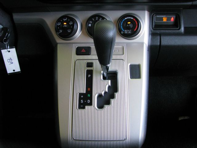 Scion xB 2009 photo 16