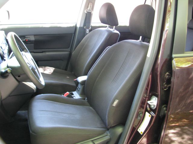 Scion xB 2009 photo 6