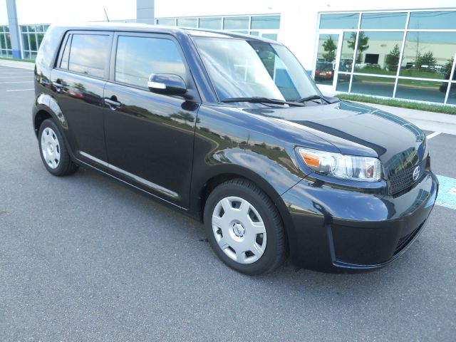 Scion xB 2009 photo 3