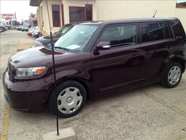 Scion xB 2009 photo 4