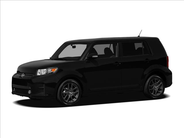 Scion xB 2012 photo 1