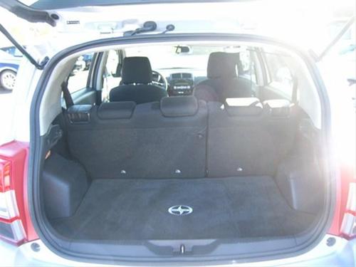 Scion xD 2008 photo 5