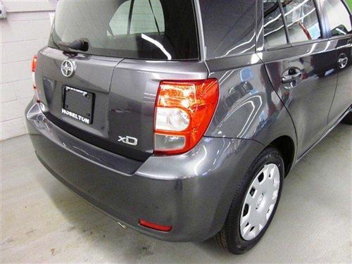 Scion xD 2008 photo 2