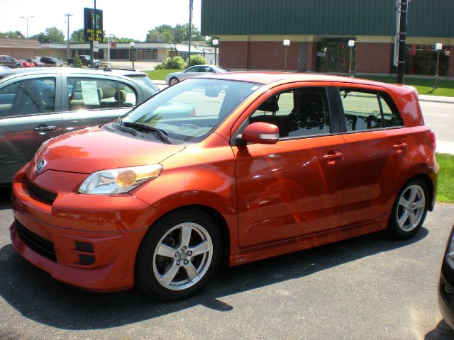 Scion xD 2008 photo 1