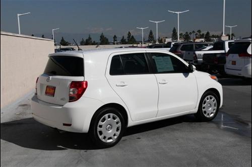 Scion xD 2008 photo 1