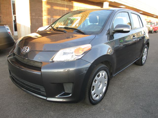 Scion xD 2008 photo 4