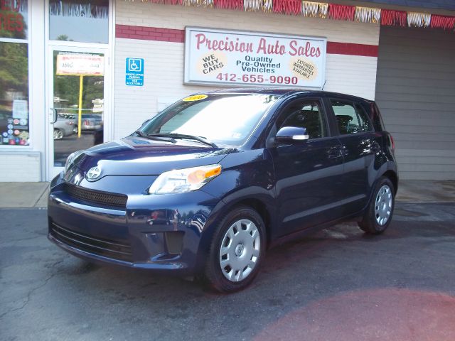 Scion xD 2008 photo 1