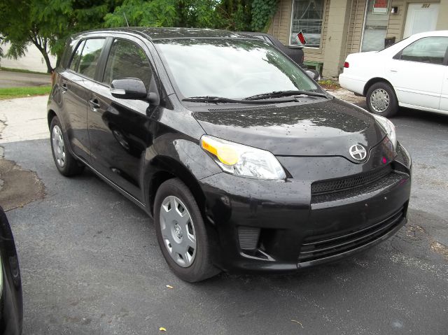 Scion xD 2008 photo 4