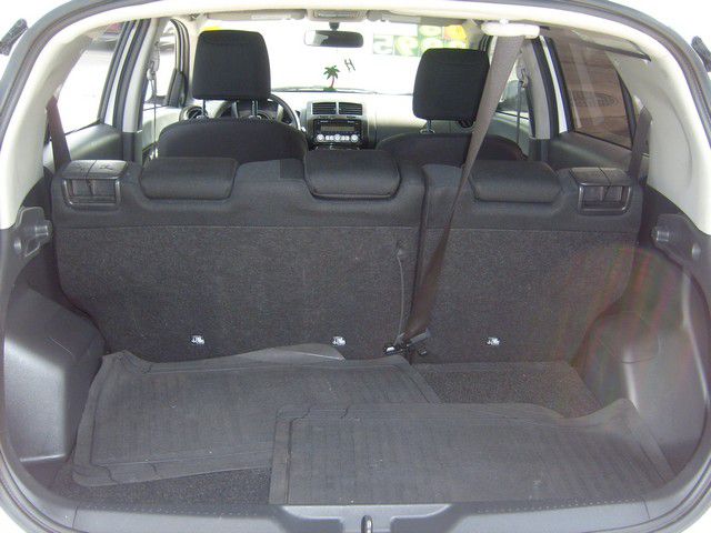 Scion xD 2008 photo 26