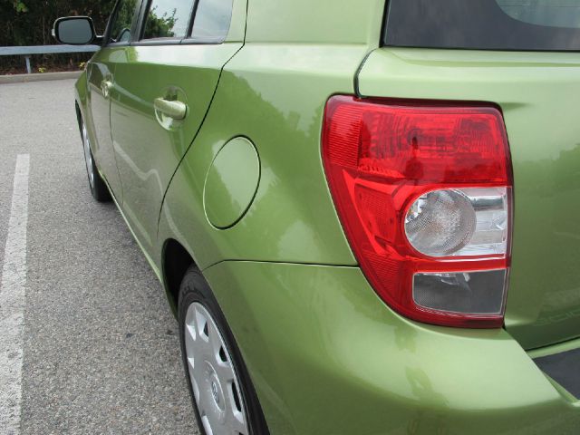 Scion xD 2009 photo 1