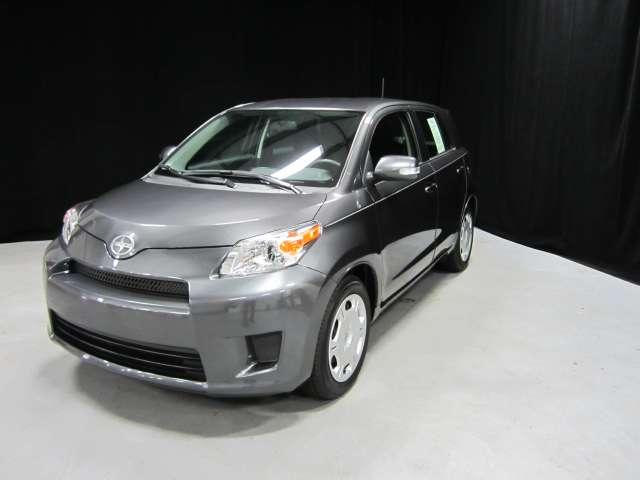 Scion xD 2010 photo 0