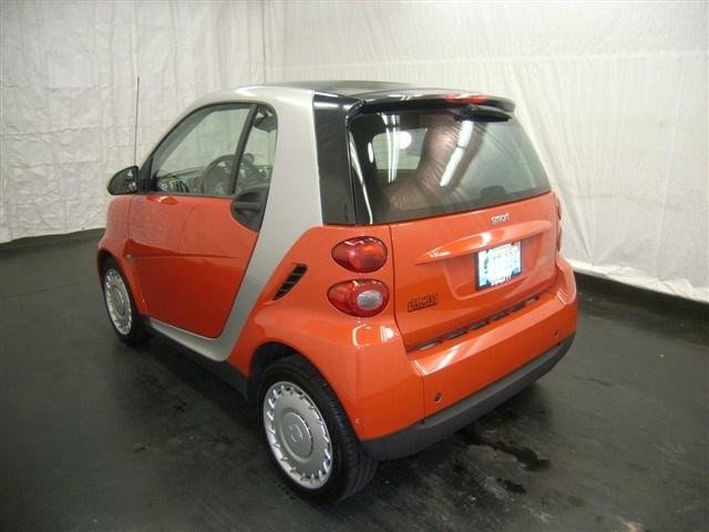 Smart fortwo 2008 photo 2