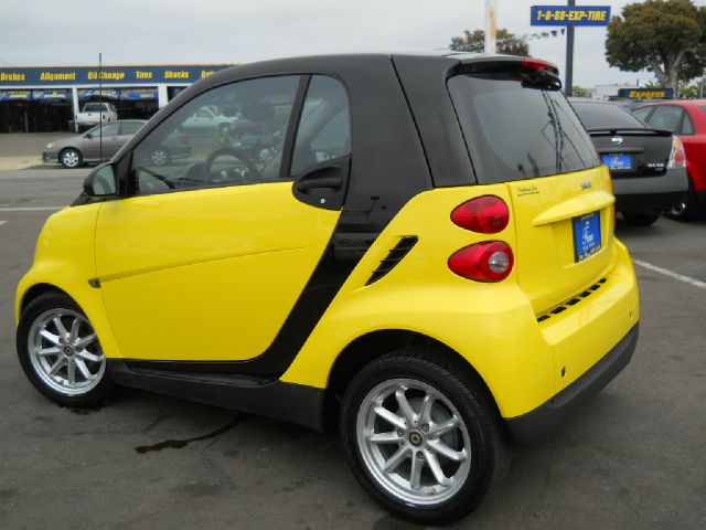 Smart fortwo 2008 photo 3