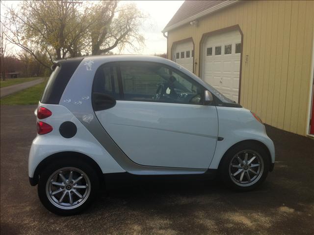 Smart fortwo 2008 photo 2