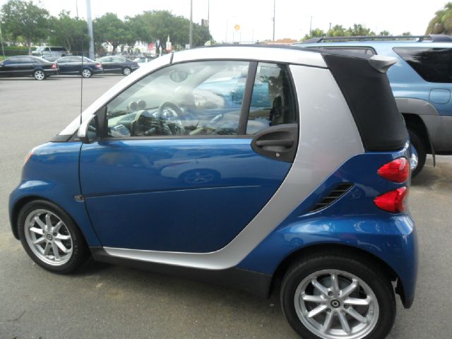 Smart fortwo 2008 photo 2