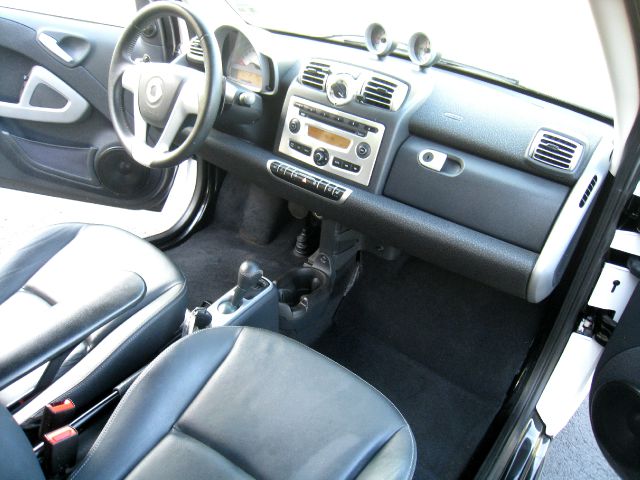 Smart fortwo 2009 photo 18