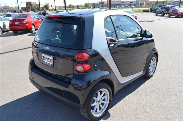 Smart fortwo 2009 photo 1